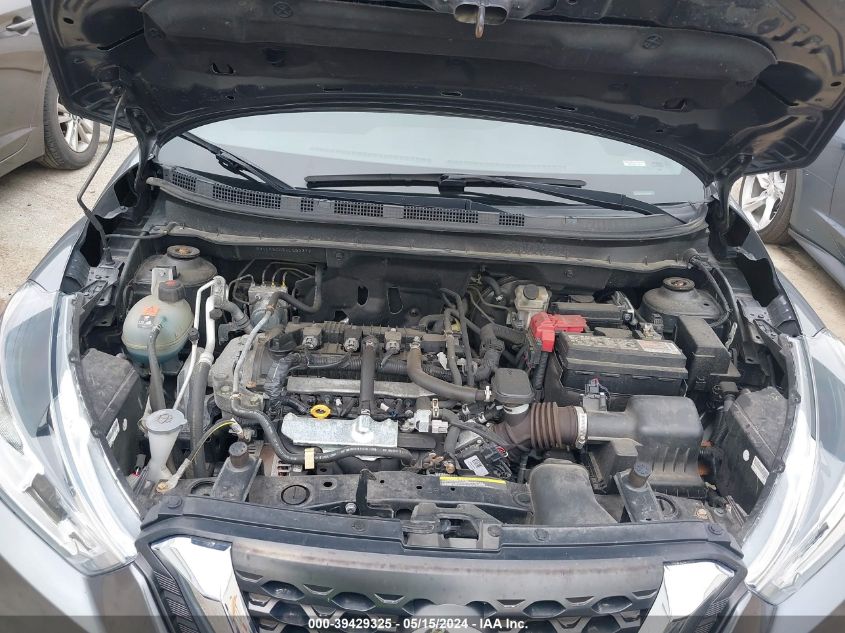 2018 Nissan Kicks S VIN: 3N1CP5CUXJL533372 Lot: 39429325