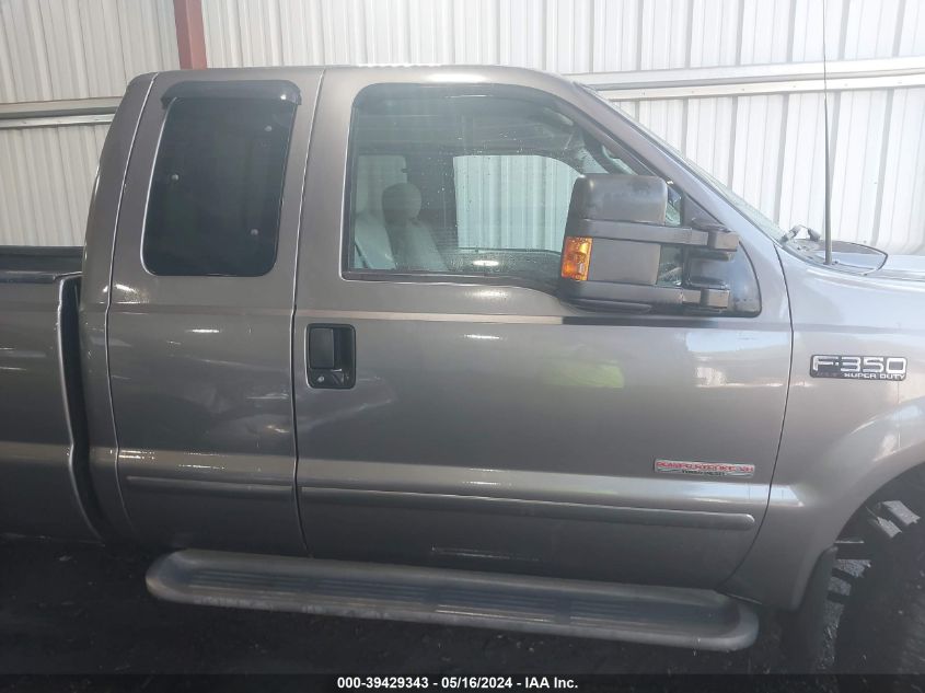 2003 Ford F-350 Lariat/Xl/Xlt VIN: 1FTSX31P23EC59999 Lot: 39429343