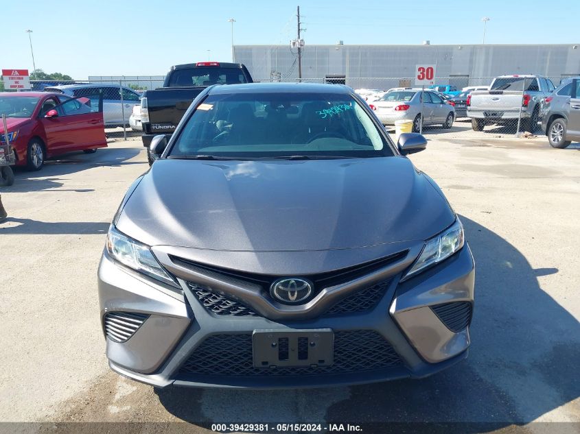 2018 Toyota Camry Se VIN: 4T1B11HK7JU564901 Lot: 39429381