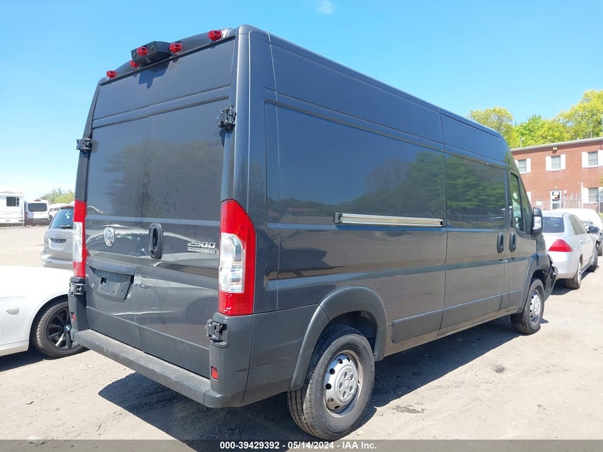 2023 Ram Promaster 2500 High Roof 159 Wb VIN: 3C6LRVDG2PE582327 Lot: 39429392