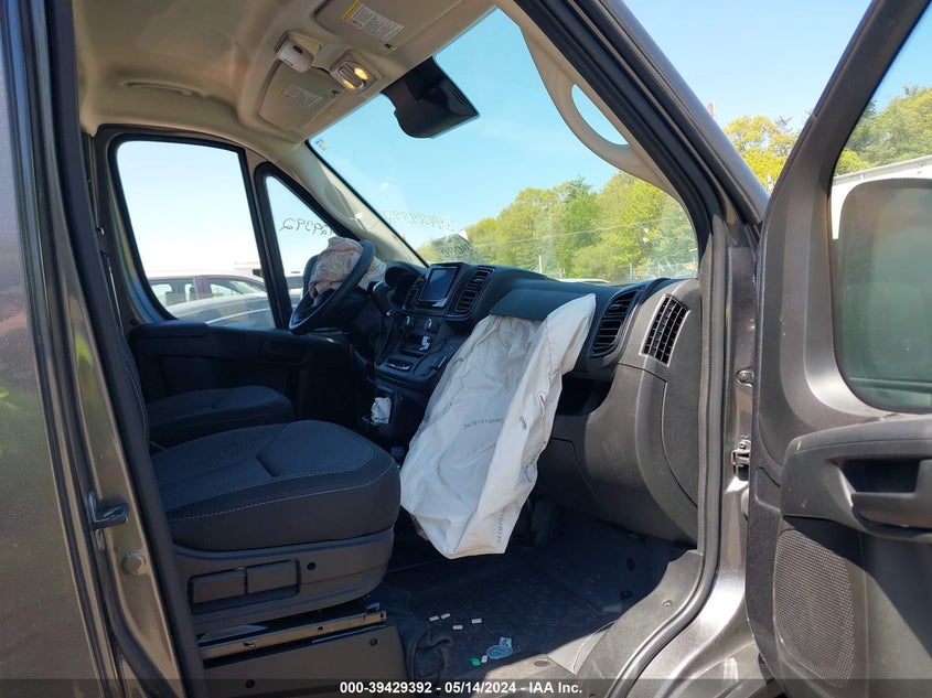 2023 Ram Promaster 2500 High Roof 159 Wb VIN: 3C6LRVDG2PE582327 Lot: 39429392