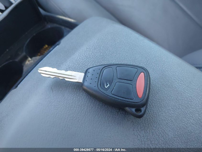 2005 Chrysler 300 Touring VIN: 2C3AA53G25H600761 Lot: 39429577