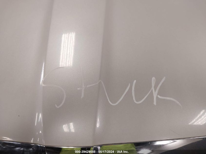 2004 Lincoln Navigator VIN: 5LMFU28R54LJ37901 Lot: 39429588