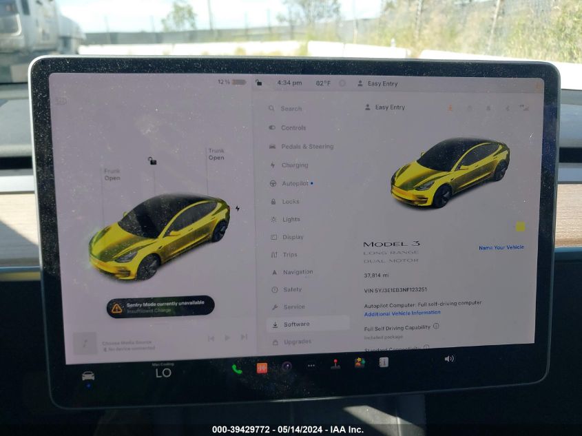 2022 Tesla Model 3 Long Range Dual Motor All-Wheel Drive VIN: 5YJ3E1EB3NF123251 Lot: 39429772