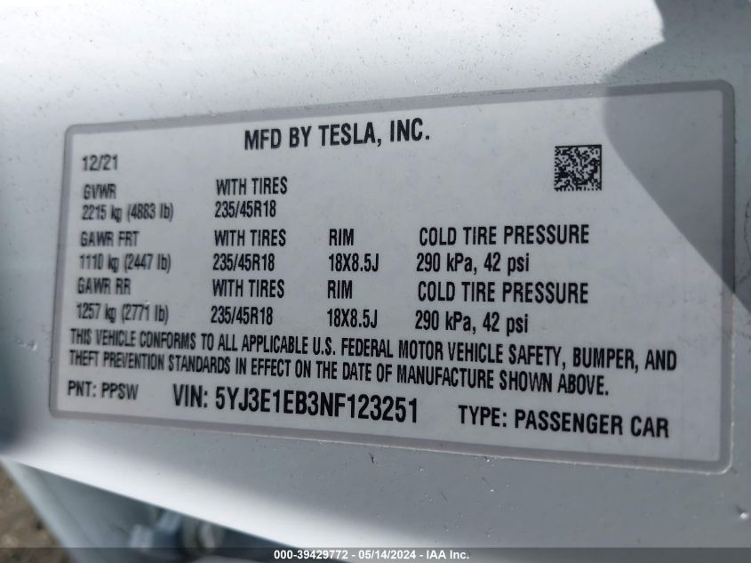 2022 Tesla Model 3 Long Range Dual Motor All-Wheel Drive VIN: 5YJ3E1EB3NF123251 Lot: 39429772