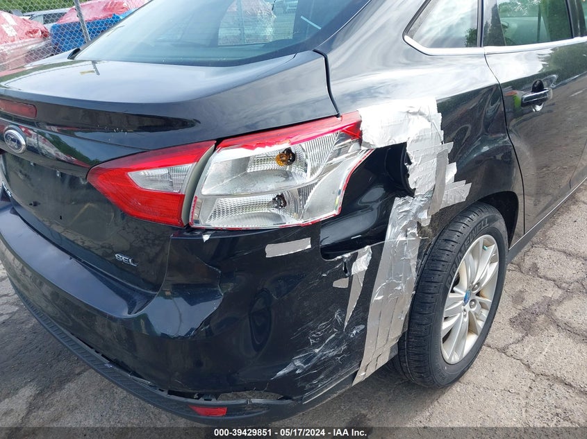 2012 Ford Focus Sel VIN: 1FAHP3H27CL412477 Lot: 39429851