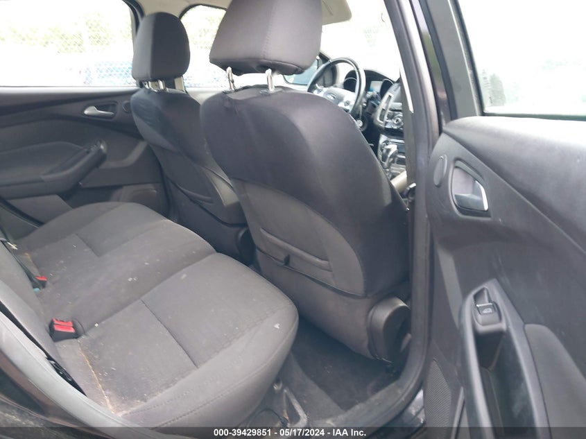 2012 Ford Focus Sel VIN: 1FAHP3H27CL412477 Lot: 39429851