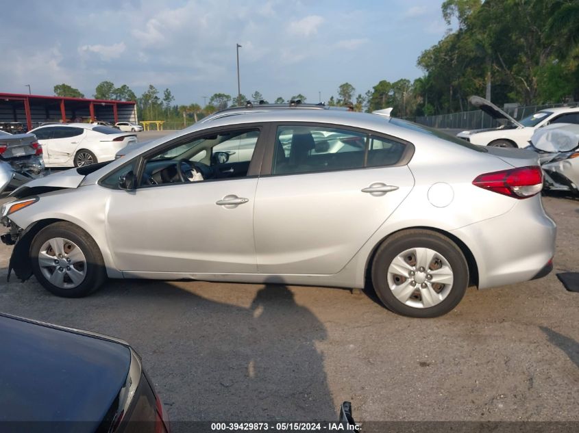 2018 Kia Forte Lx VIN: 3KPFL4A74JE247681 Lot: 39429873