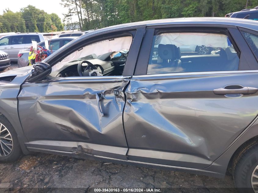 2019 Volkswagen Jetta 1.4T R-Line/1.4T S/1.4T Se VIN: 3VWC57BU3KM228031 Lot: 39430163