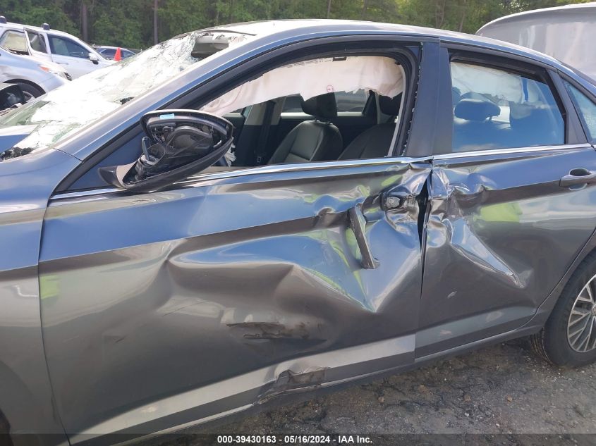 2019 Volkswagen Jetta 1.4T R-Line/1.4T S/1.4T Se VIN: 3VWC57BU3KM228031 Lot: 39430163