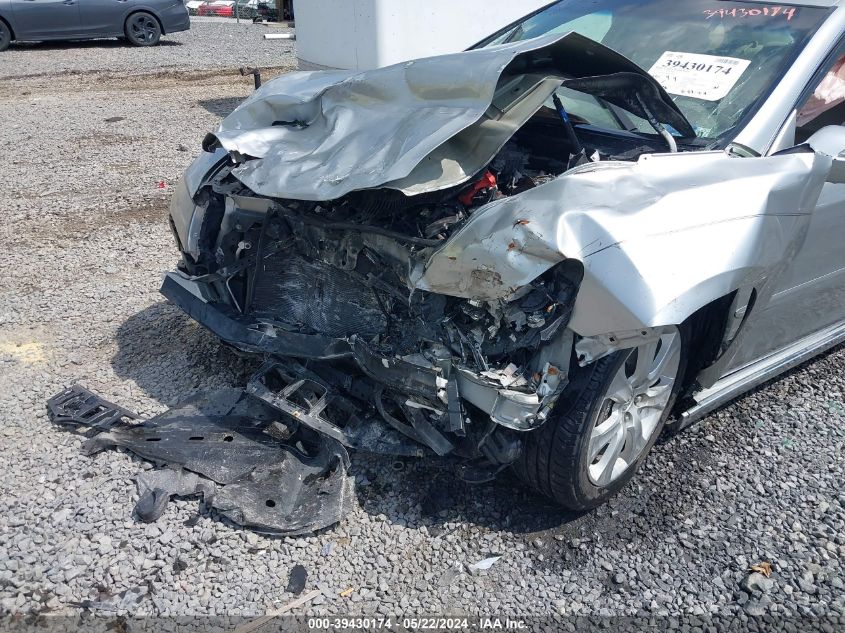 2010 Acura Rl 3.7 VIN: JH4KB2F60AC001299 Lot: 39430174