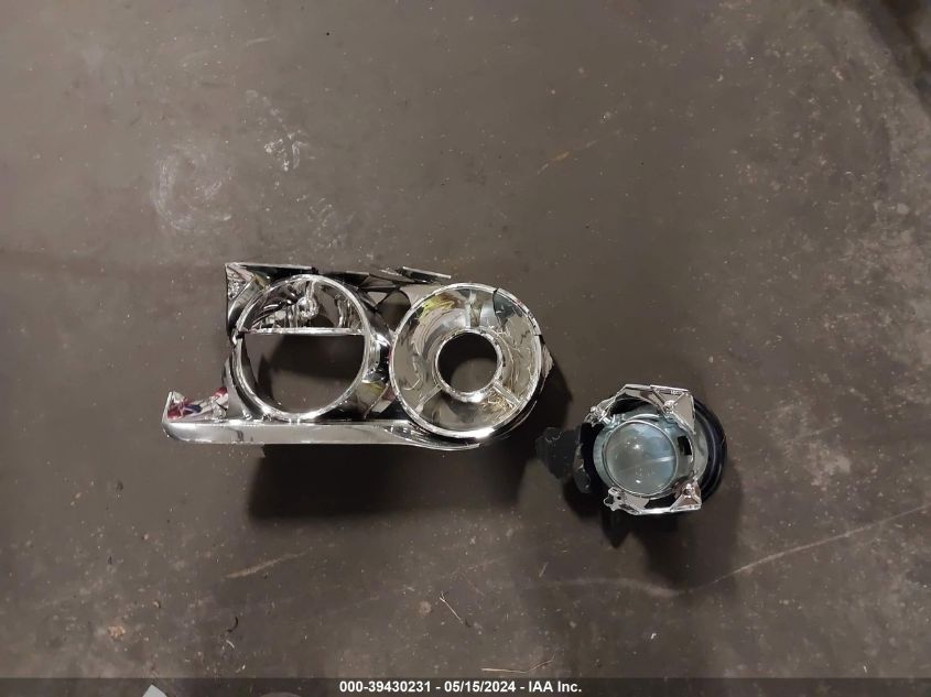 2008 Chrysler 300 Limited VIN: 2C3KK33G38H282689 Lot: 39430231