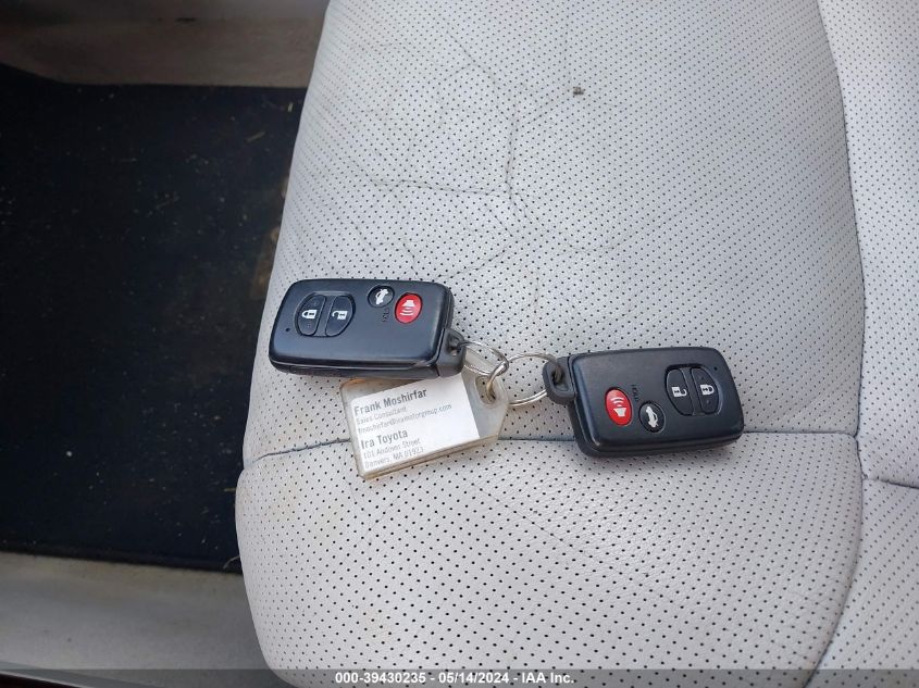 2011 Toyota Avalon Limited VIN: 4T1BK3DB7BU389744 Lot: 39430235