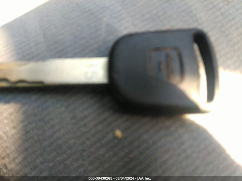 2004 Honda Civic Lx VIN: 2HGES15624H575366 Lot: 39430265