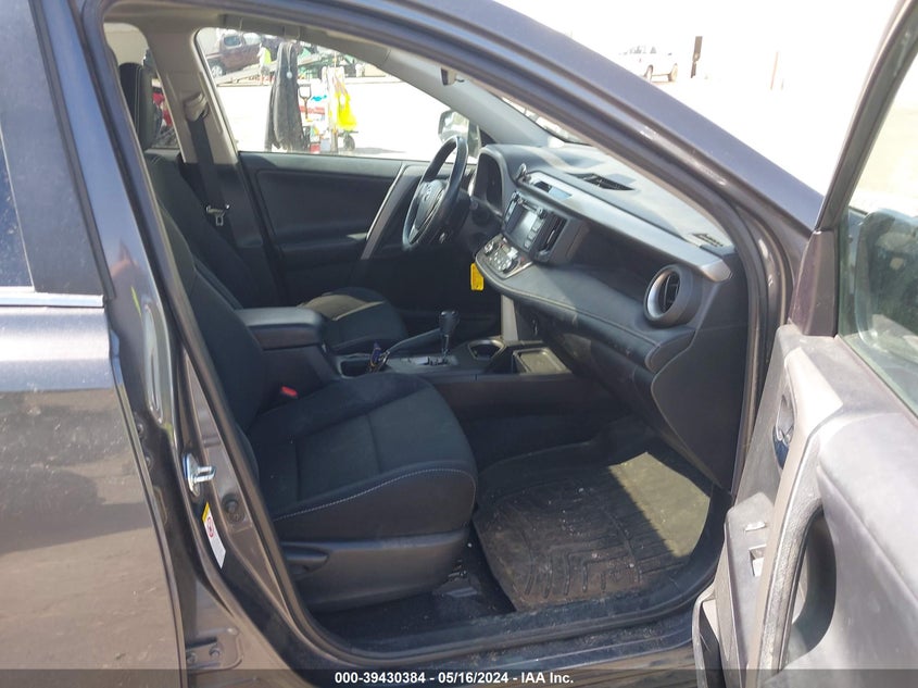 2018 TOYOTA RAV4 ADVENTURE/XLE - 2T3RFREVXJW784666