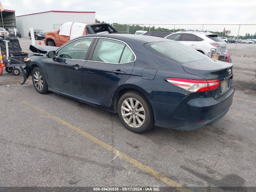 2018 Toyota Camry L/Le/Xle/Se/Xse VIN: 4T1B11HK5JU517141 Lot: 39430535