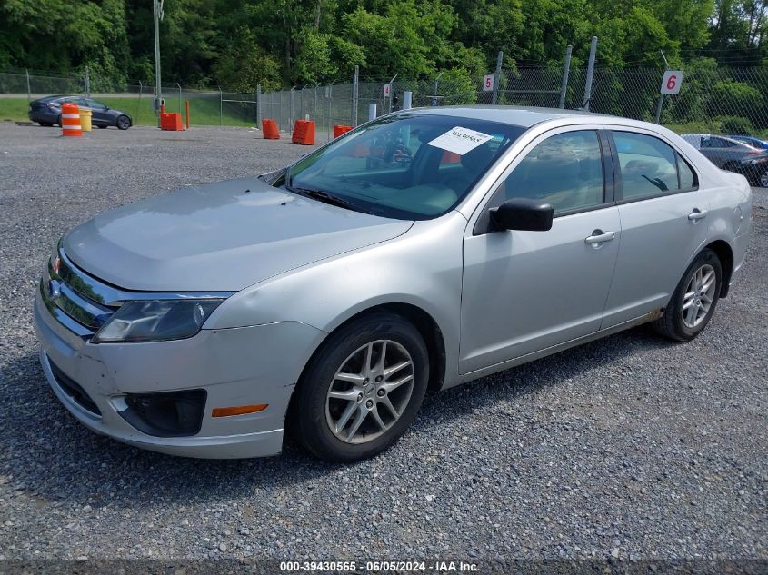 2010 Ford Fusion S VIN: 3FAHP0GA8AR176296 Lot: 39430565