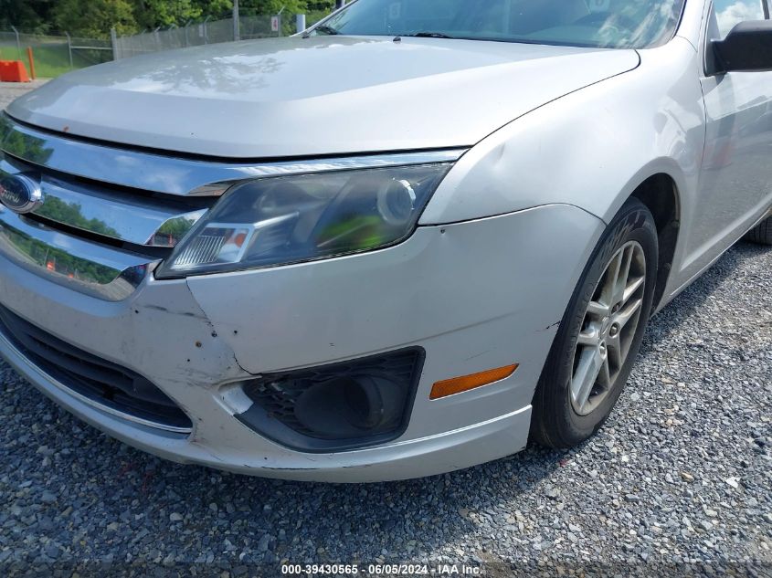 2010 Ford Fusion S VIN: 3FAHP0GA8AR176296 Lot: 39430565