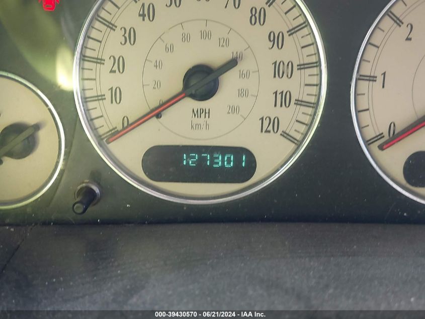 2003 Chrysler Town & Country Lxi VIN: 2C8GP54L93R384963 Lot: 39430570