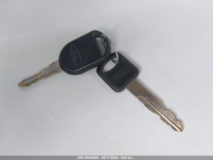 1998 Ford F-150 Standard/Xl/Xlt VIN: 1FTZF1827WKB58530 Lot: 39430805