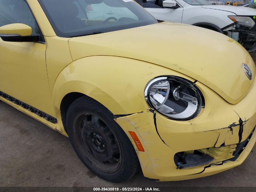 2013 Volkswagen Beetle 2.5L VIN: 3VW5P7AT0DM815592 Lot: 39430819