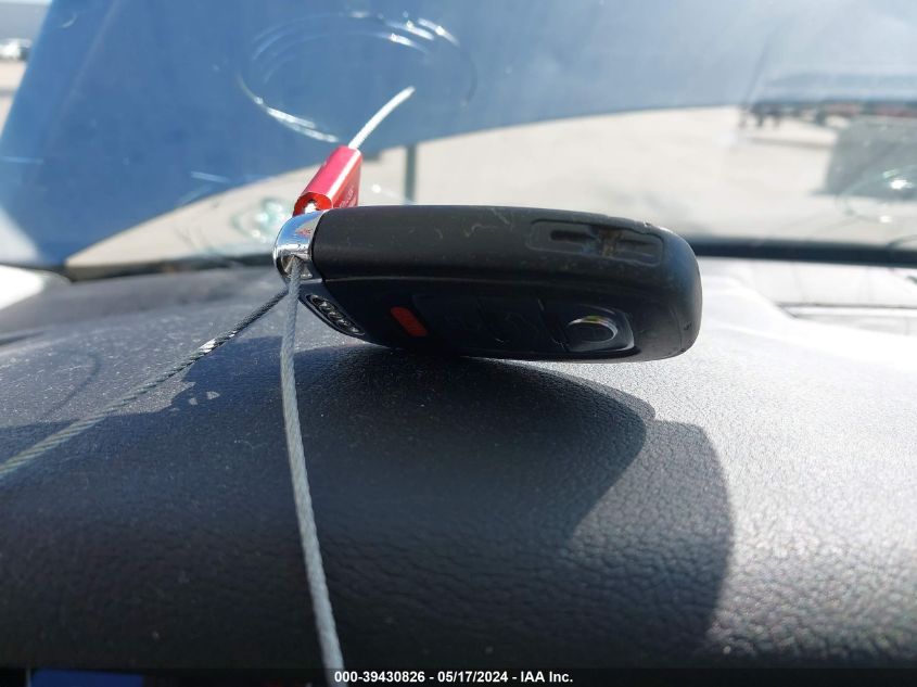 2011 Audi A4 2.0T Premium VIN: WAUEFAFL7BN043118 Lot: 39430826