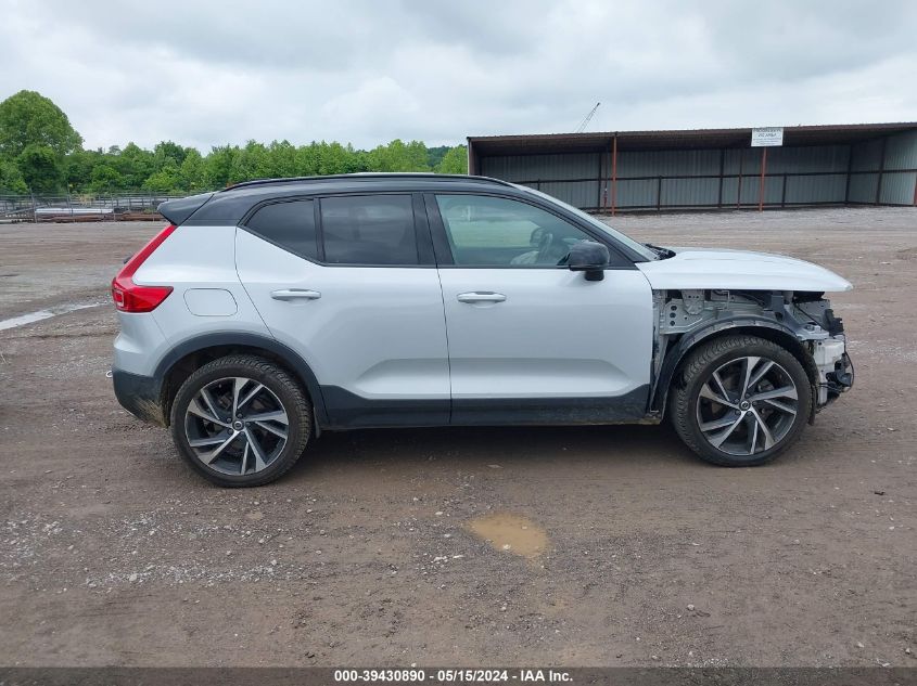 2020 Volvo Xc40 T5 R-Design VIN: YV4162UMXL2190004 Lot: 39430890