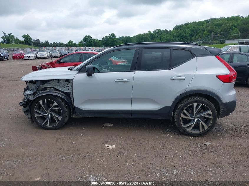 2020 Volvo Xc40 T5 R-Design VIN: YV4162UMXL2190004 Lot: 39430890