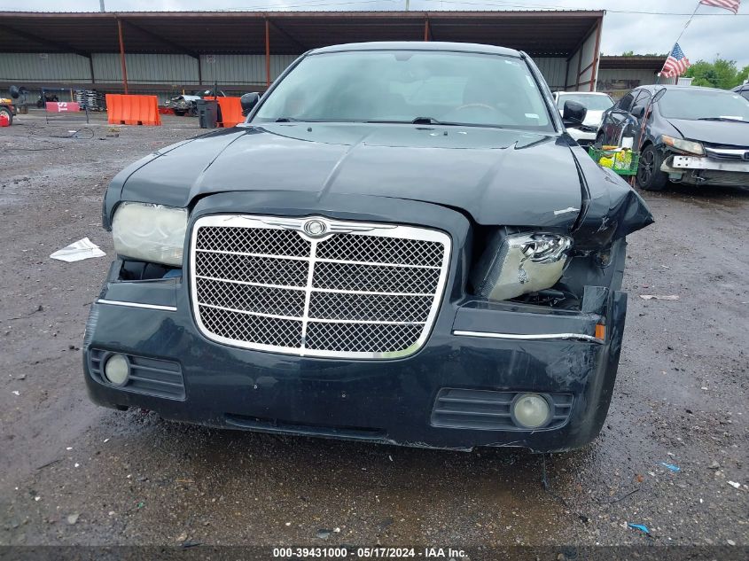 2005 Chrysler 300 Touring VIN: 2C3JA53G05H611726 Lot: 39431000