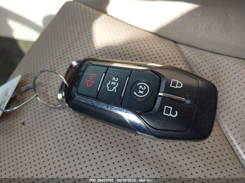 2017 Lincoln Mkx Reserve VIN: 2LMPJ6LR1HBL22200 Lot: 39431005