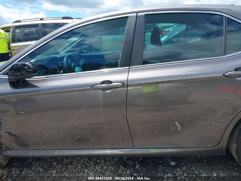 2019 Toyota Camry Le VIN: 4T1B11HK4KU680638 Lot: 39431035