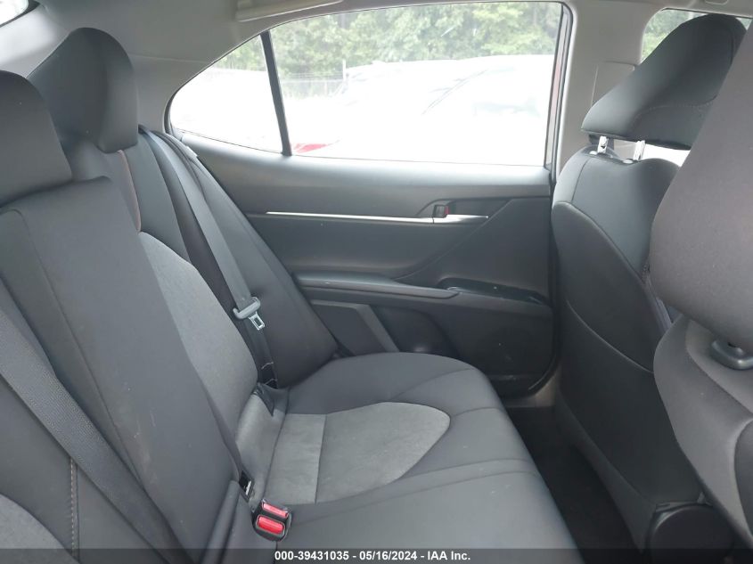 2019 Toyota Camry Le VIN: 4T1B11HK4KU680638 Lot: 39431035