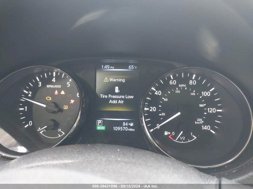 2017 Nissan Rogue S VIN: KNMAT2MT2HP525558 Lot: 39431096