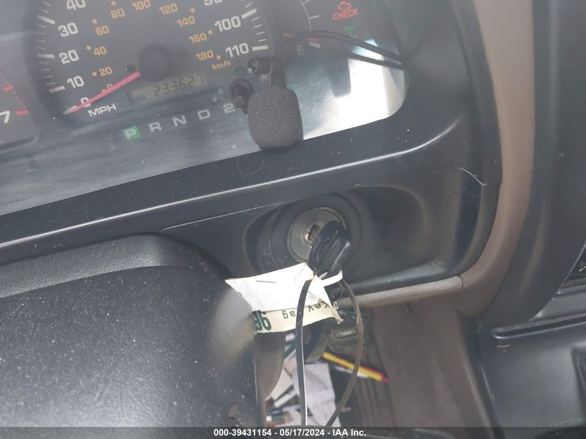 2000 Toyota 4Runner Sr5 V6 VIN: JT3HN86R5Y0286369 Lot: 39431154