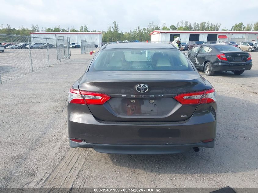 2018 Toyota Camry Le VIN: 4T1B11HK0JU507939 Lot: 39431159