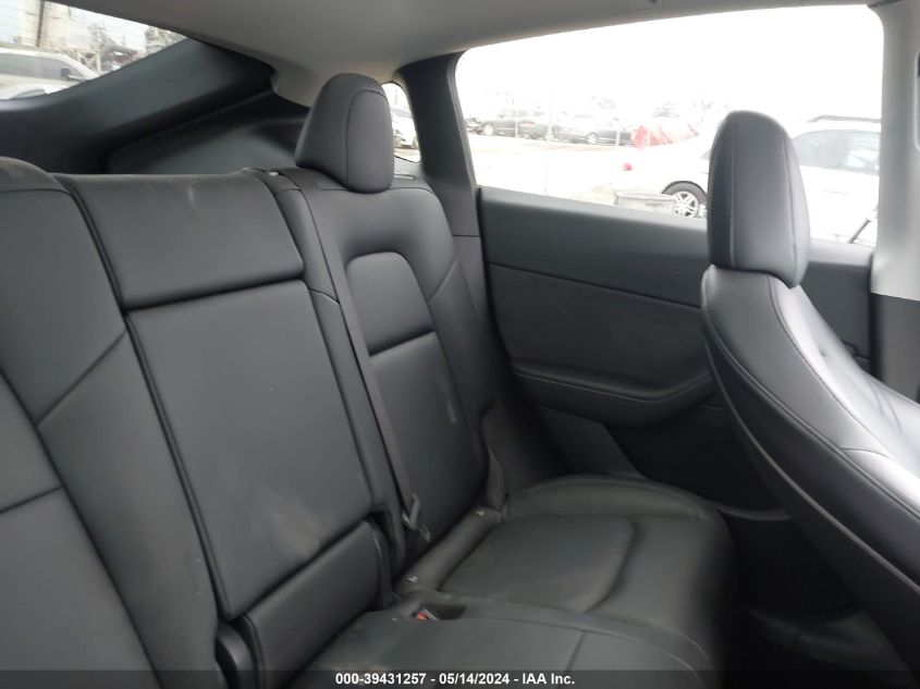 2021 Tesla Model Y Long Range Dual Motor All-Wheel Drive VIN: 5YJYGDEE2MF274625 Lot: 39431257