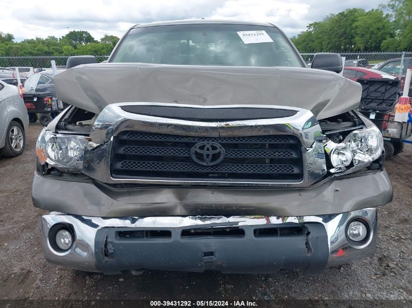 2008 Toyota Tundra Sr5 5.7L V8 VIN: 5TBBV54118S520283 Lot: 39431292