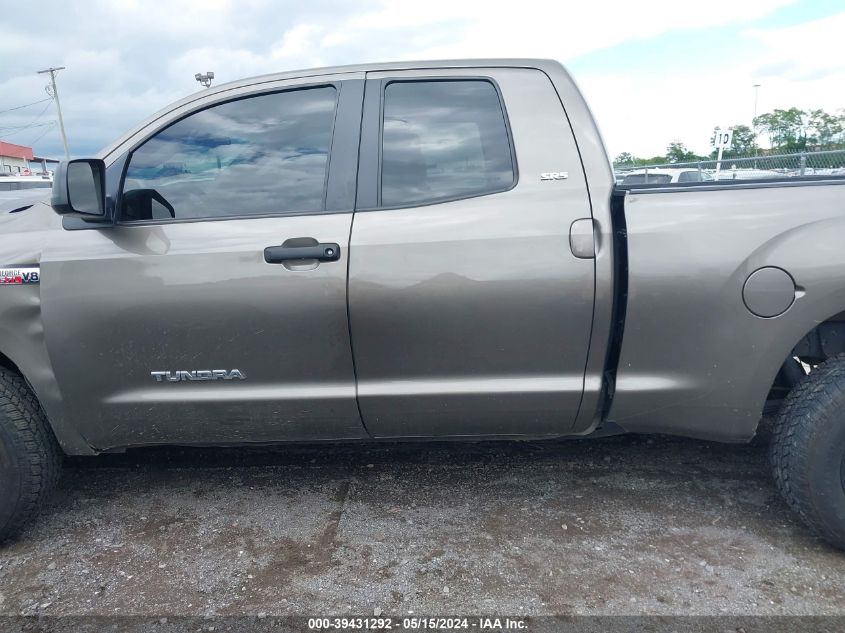 2008 Toyota Tundra Sr5 5.7L V8 VIN: 5TBBV54118S520283 Lot: 39431292