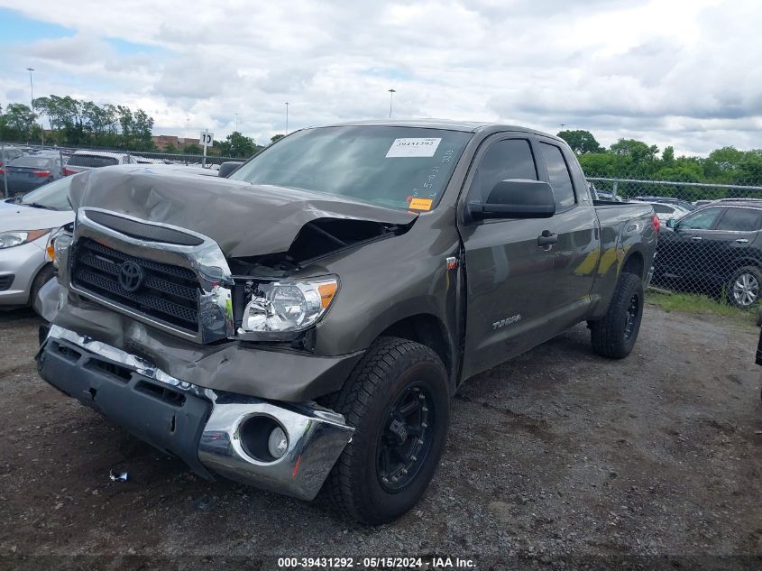 2008 Toyota Tundra Sr5 5.7L V8 VIN: 5TBBV54118S520283 Lot: 39431292