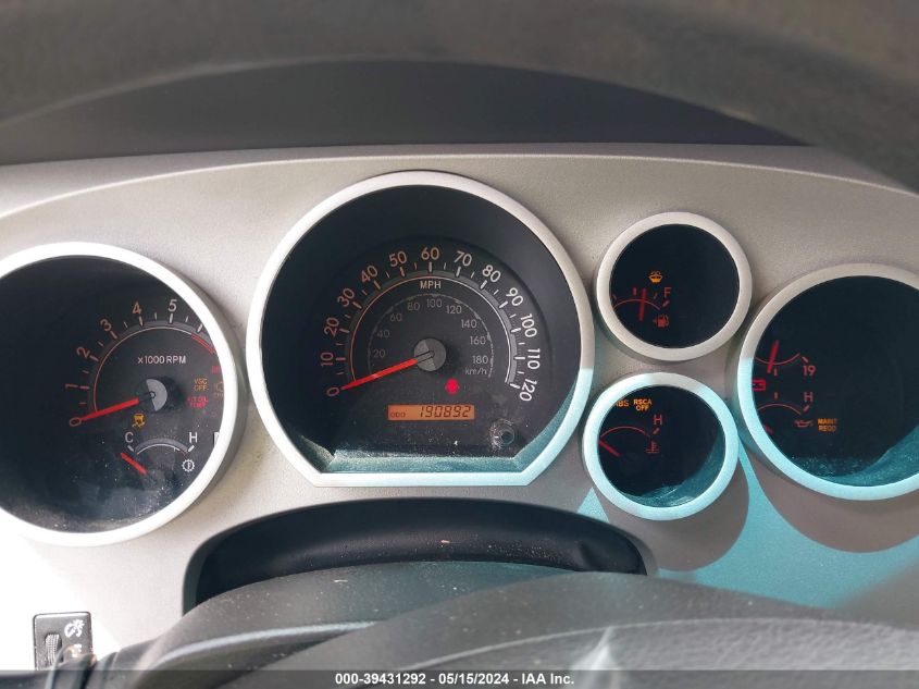 2008 Toyota Tundra Sr5 5.7L V8 VIN: 5TBBV54118S520283 Lot: 39431292