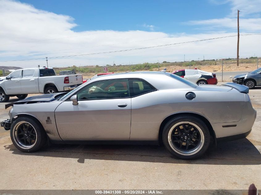 2016 Dodge Challenger R/T Scat Pack VIN: 2C3CDZFJ4GH289156 Lot: 39431308