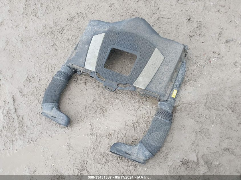 2011 Mercedes-Benz C 300 Luxury 4Matic/Sport 4Matic VIN: WDDGF8BB1BR168843 Lot: 39431387