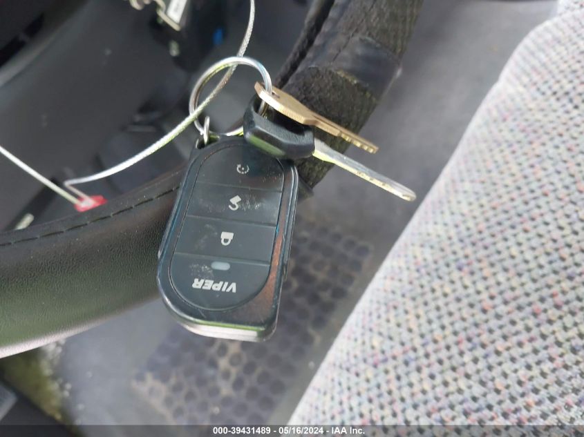 1998 Dodge Ram 2500 VIN: 3B7KC2263WG195724 Lot: 39431489