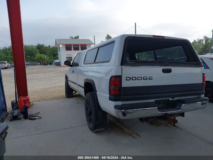 1998 Dodge Ram 2500 VIN: 3B7KC2263WG195724 Lot: 39431489