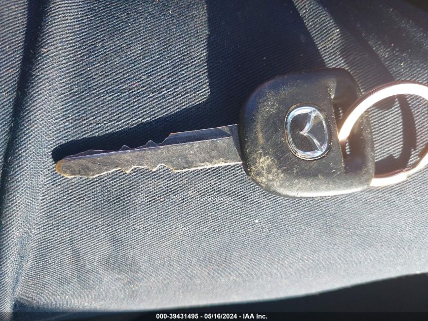 2011 Mazda Mazda3 I Sport VIN: JM1BL1UF8B1364877 Lot: 39431495