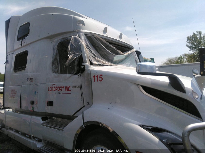 2019 Volvo Vnl Vnl VIN: 4V4NC9EJXKN905200 Lot: 39431536