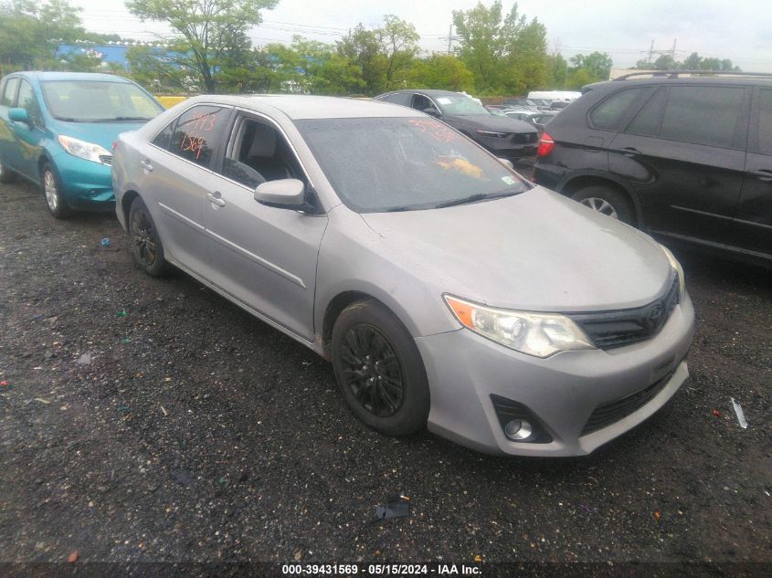 2014 Toyota Camry Hybrid Le VIN: 4T1BD1FK4EU115661 Lot: 39431569