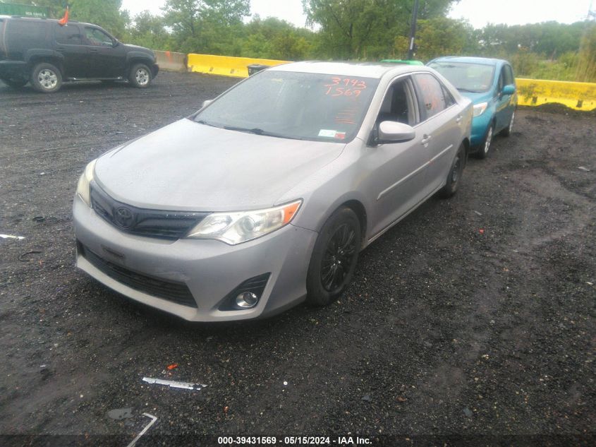 2014 Toyota Camry Hybrid Le VIN: 4T1BD1FK4EU115661 Lot: 39431569