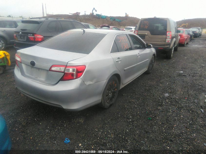 2014 Toyota Camry Hybrid Le VIN: 4T1BD1FK4EU115661 Lot: 39431569