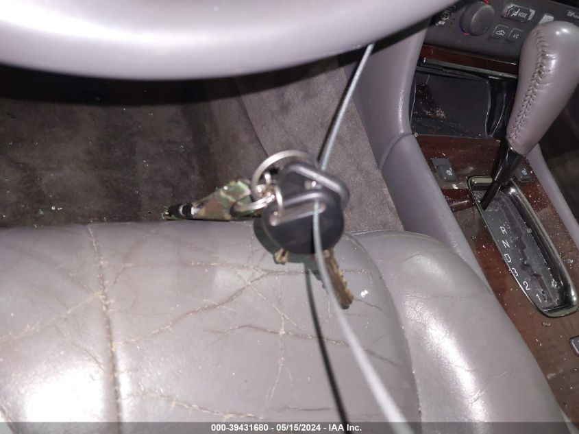 2002 Cadillac Seville Luxury Sls VIN: 1G6KS54YX2U291539 Lot: 39431680